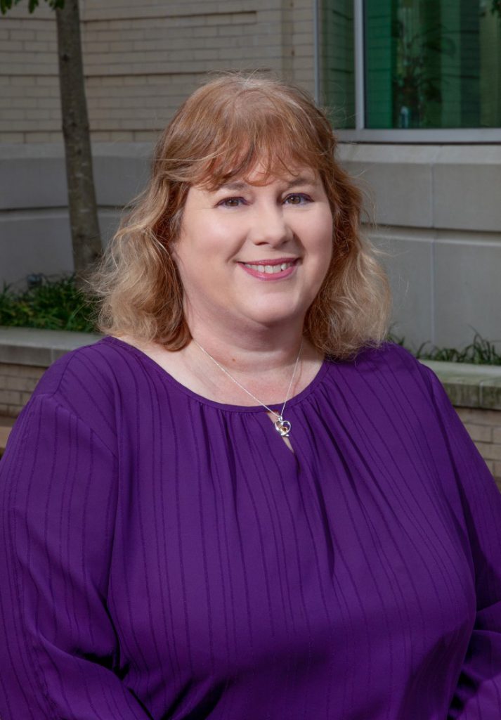Laura Getz (Medium)
